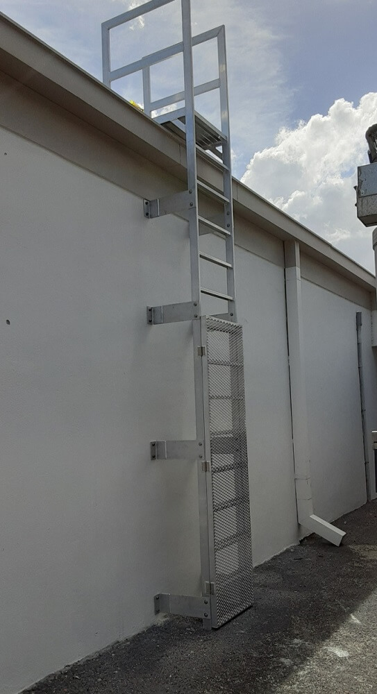 aluminum roof ladder diagonal view